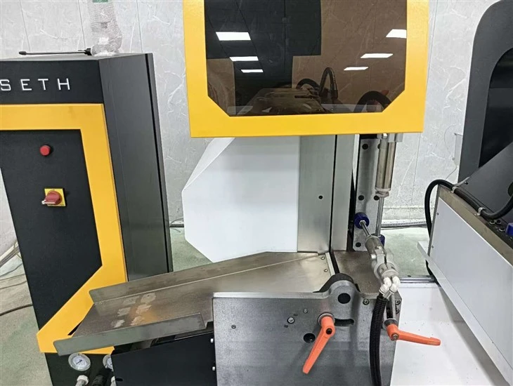 aluminum machinery